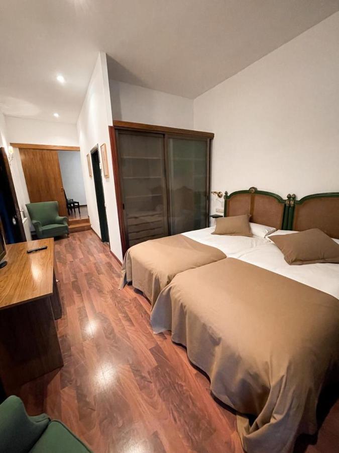 לה מולינה Hotel Amoretes מראה חיצוני תמונה